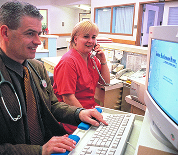 employees at Kaiser Permanente facility