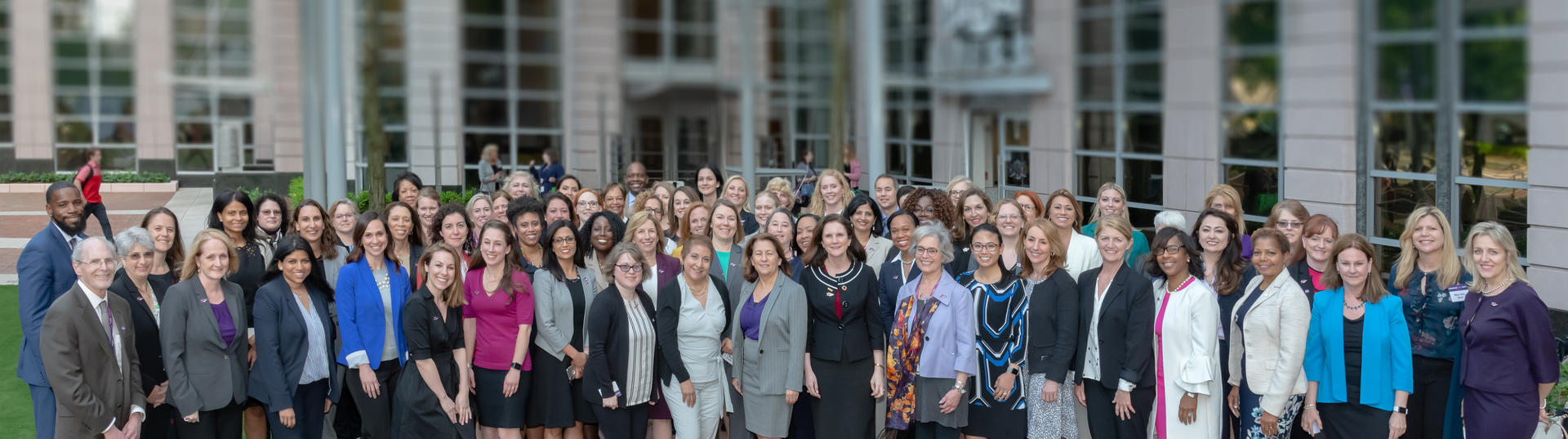 Women's network leadership forum group shot