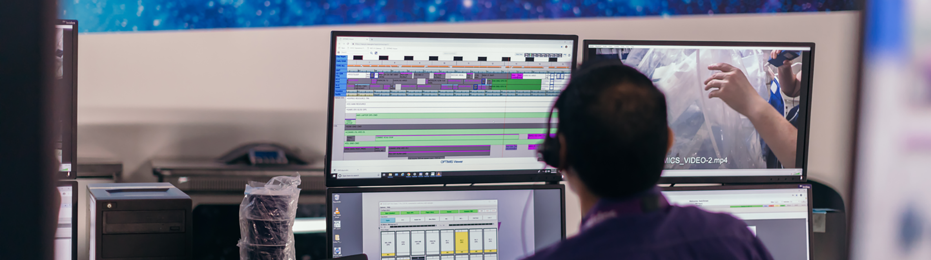 Leidos employee working on dashboard