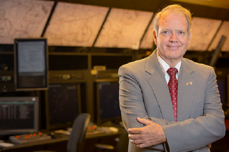 f3ad5d8a26a5afc0f244e817b0ff5f19.png Leidos employee John Gardenour at his 50th service anniversary