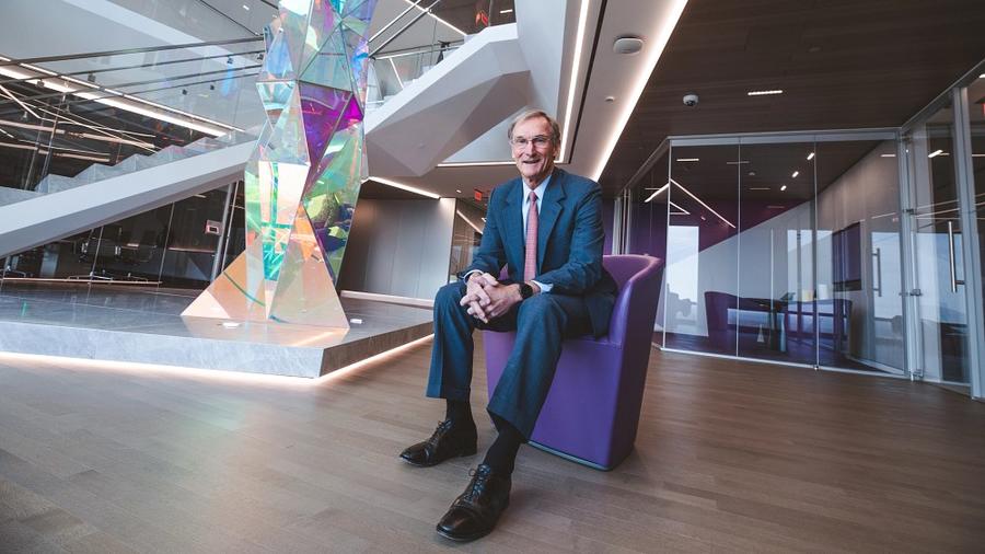 A portrait of Roger Krone sitting inside Leidos Global Headquarters