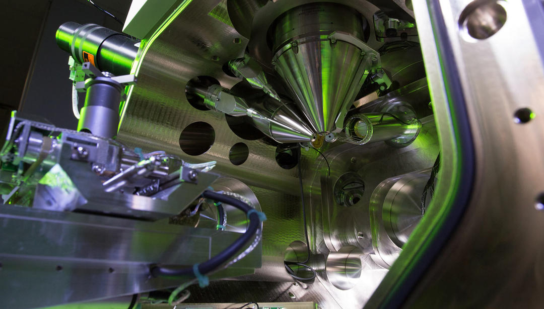 Manufacturing machinery 