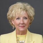 Candace Bell headshot