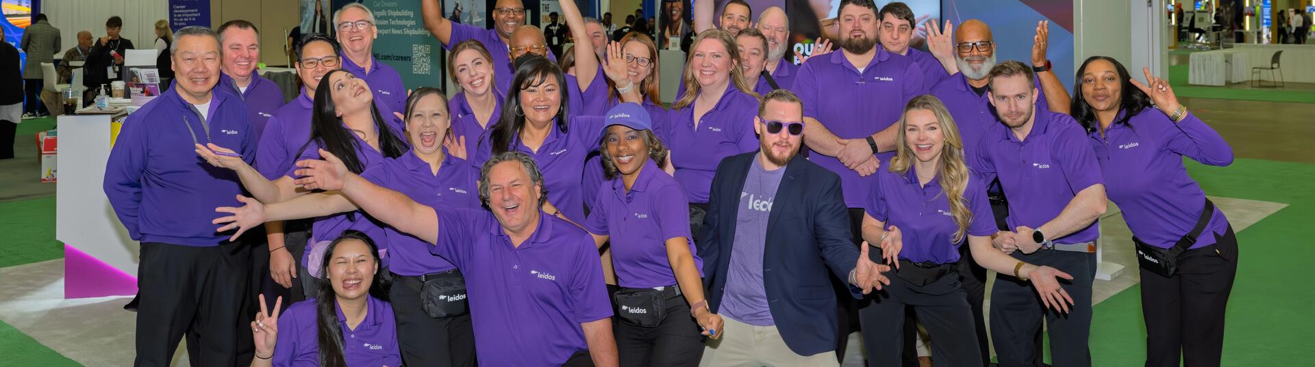 Group of Leidos employees at a tradeshow