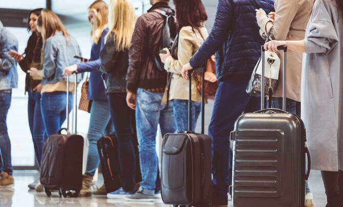 passengers waiting in line 