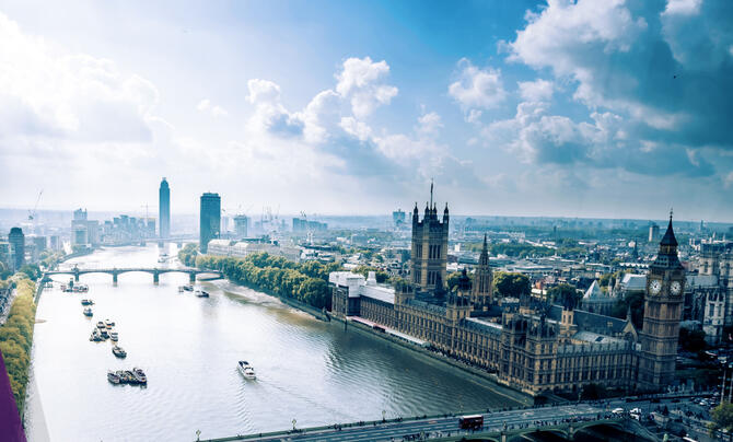 leidos UK cover slide on a mission to grow