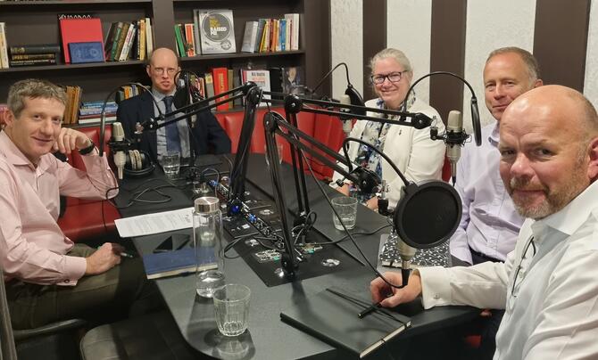 Al Potter with 4 guests in a recording studio
