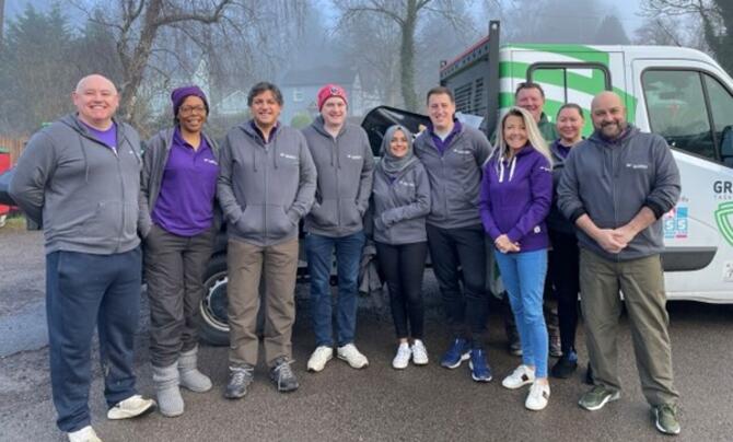Team Leidos tree planting