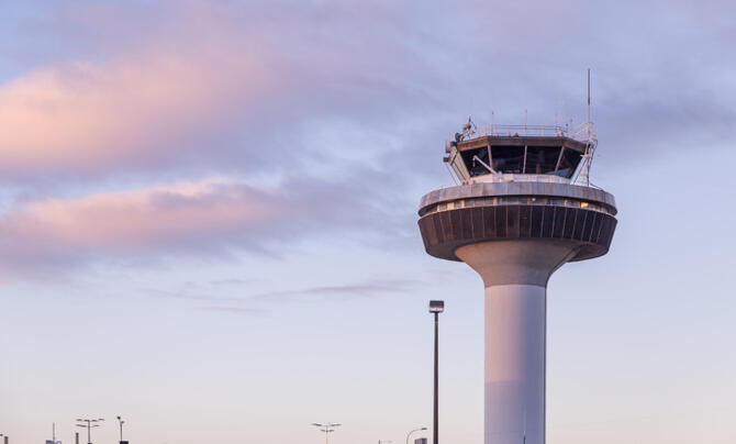 air traffic control tower