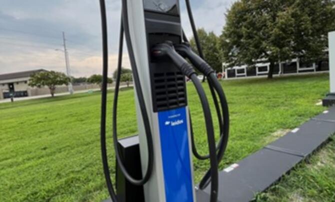 leidos powered electric vehicle charger