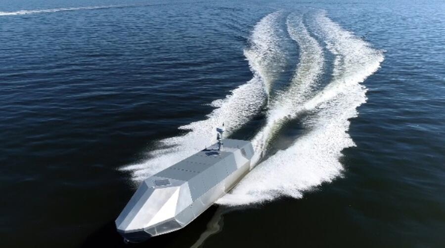 Leidos unmanned surface vehicle Sea Archer speeds through the water