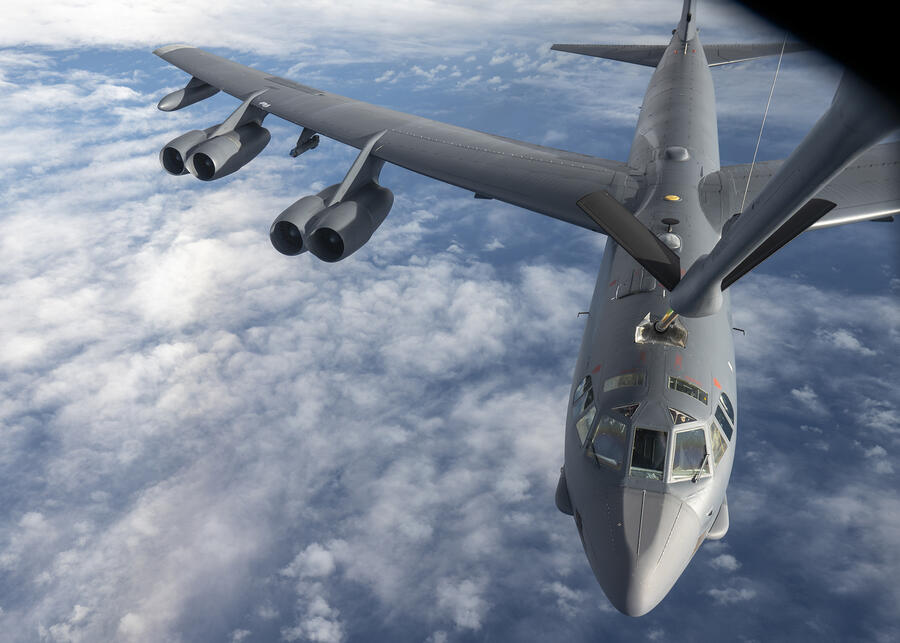 B52