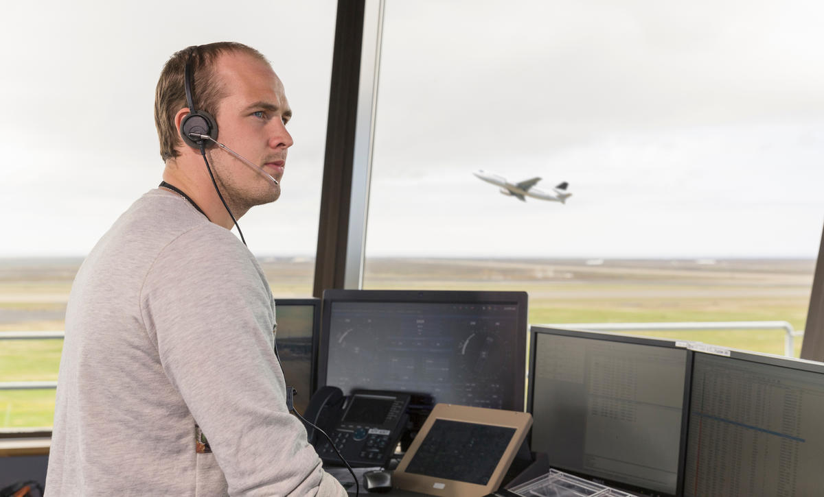 FAA selects Leidos for EnterpriseInformation Display System Leidos